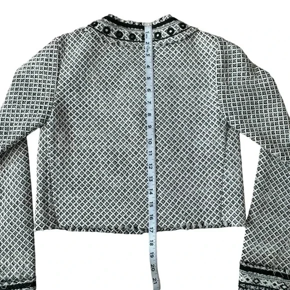 FARM Rio Abstract Black and White Geometric Woven Cardigan - Picture 13 of 14